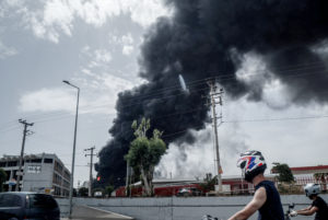 Φωτιά σε εργοστάσιο στην Κηφισιά: Ποιοι δρόμοι είναι κλειστοί