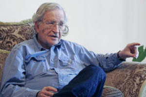 Πέθανε σε ηλικία 95 ετών ο σπουδαίος διανοητής Νόαμ Τσόμσκι