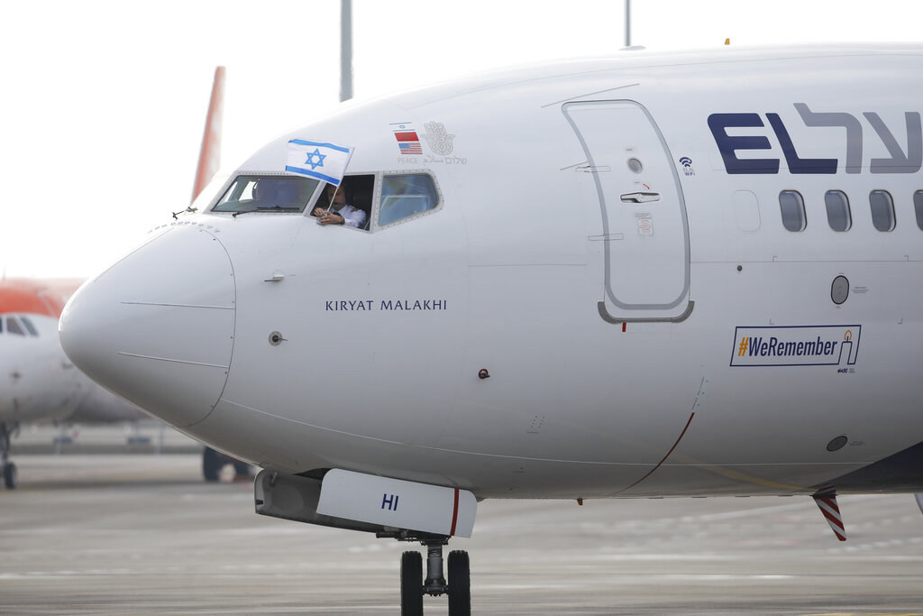 Τουρκία: Ισραηλινό επιβατικό αεροσκάφος έκανε αναγκαστική προσγείωση στην Αττάλεια – Το προσωπικό αρνήθηκε να το ανεφοδιάσει
