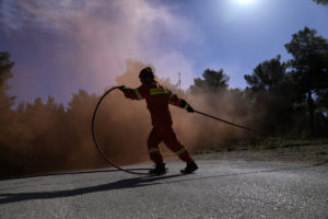 Πολύ υψηλός κίνδυνος πυρκαγιάς και την Παρασκευή σε 10 περιοχές της χώρας