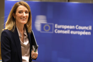 ΕΕ: Υποψήφια για την προεδρία του Ευρωπαϊκού Κοινοβουλίου η Ρομπέρτα Μέτσολα