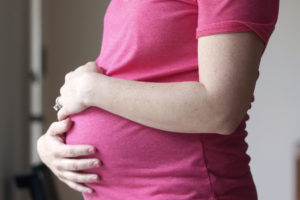 Πώς η έκθεση στη θερμότητα κατά την εγκυμοσύνη μπορεί να οδηγήσει σε μελλοντικά προβλήματα υγείας για το παιδί