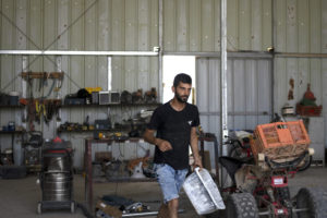 Διεθνής Οργάνωση Εργασίας: «Τα εργασιακά δικαιώματα των Παλαιστινίων στο Ισραήλ έχουν αποδεκατιστεί»
