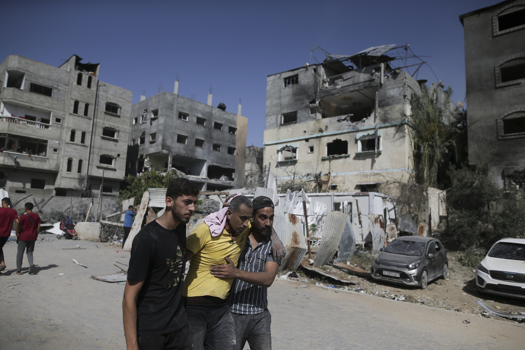 Η Γάζα χάνει την ελπίδα και ο Νετανιάχου τον έλεγχο – Εκτοπισμένοι χωρίς νερό, τροφή και φάρμακα οι Παλαιστίνιοι