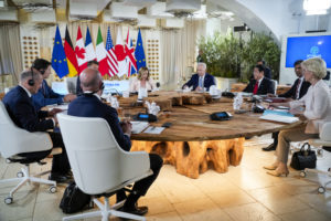 Συμφωνία στη G7: Στην Ουκρανία 50 δισ. δολάρια από τα δεσμευμένα περιουσιακά στοιχεία της Ρωσίας