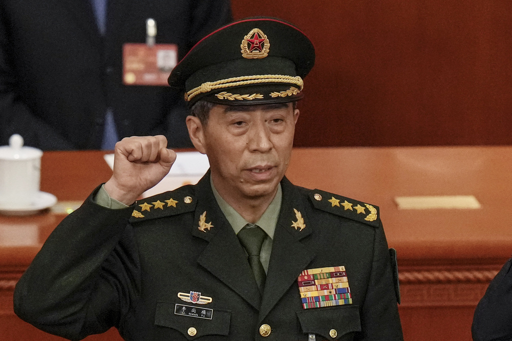 Κίνα: Διεγράφησαν από το Κομμουνιστικό Κόμμα δύο πρώην υπουργοί Άμυνας που ερευνώνται για διαφθορά