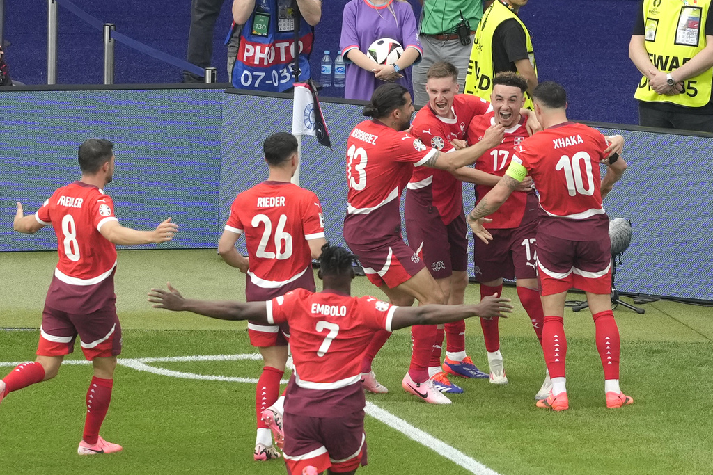 Euro 2024: Η Ελβετία αποκαθήλωσε την πρωταθλήτρια Ευρώπης Ιταλία (2-0) και περιμένει στους «8» Αγγλία ή Σλοβακία (Video)