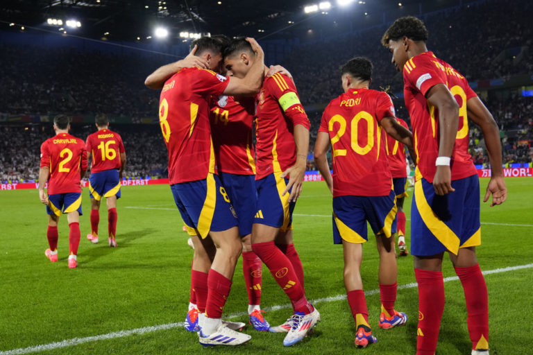 Euro 2024: Ισπανική παράσταση, οι Ιβηρες σκόρπισαν 4-1 την Γεωργία και πέρασαν στους «8» (Videos)