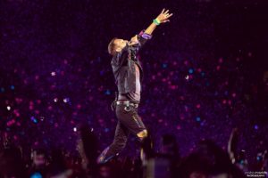 Γιατί οφείλουμε ένα μεγάλο διπλό «ευχαριστώ» στους Coldplay