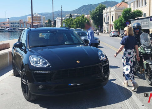 Λέσβος: Περιοδεία με… Porsche από υφυπουργό του Μητσοτάκη