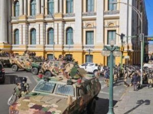 Βολιβία: Χάος με πραξικόπημα σε εξέλιξη &#8211; Στρατός περικύκλωσε το προεδρικό μέγαρο (Videos)