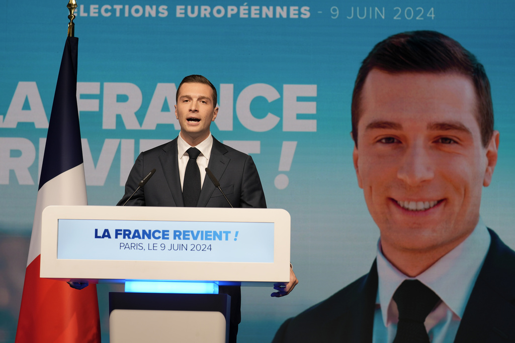 Γαλλία: Η ακροδεξιά υπόσχεται «ίση μεταχείριση» αλλά τελικά υπονοεί Γάλλους διαφορετικών ταχυτήτων!
