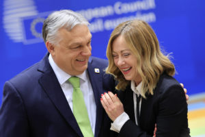 Ευρωεκλογές 2024 &#8211; Ουγγαρία: Η υψηλή συμμετοχή μπορεί να βοηθήσει τον Βίκτορ Όρμπαν