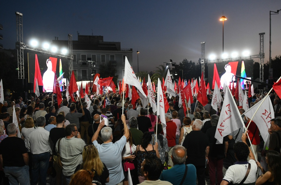 Η αισιοδοξία της Κουμουνδούρου, ο Παπανδρέου και ο στόχος της επόμενης μέρας