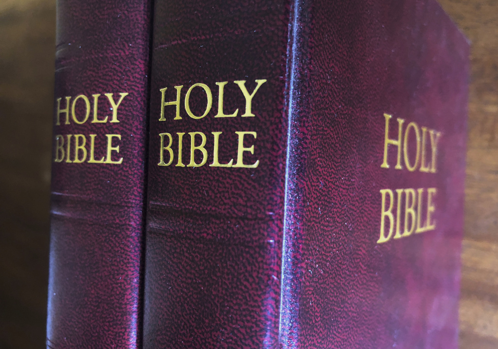 ΗΠΑ-Οκλαχόμα: Αντιδράσεις όταν οι Ρεπουμπλικάνοι ζήτησαν να διδάσκεται η Βίβλος στα δημόσια σχολεία