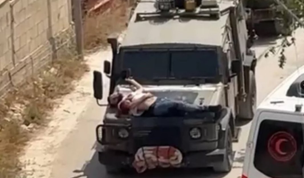 West Financial institution: Israelis tied and carried an injured Palestinian on the hood of a jeep (Video)
 – 2024-06-25 01:37:13