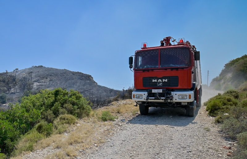 Φωτιά τώρα στον Μαραθώνα