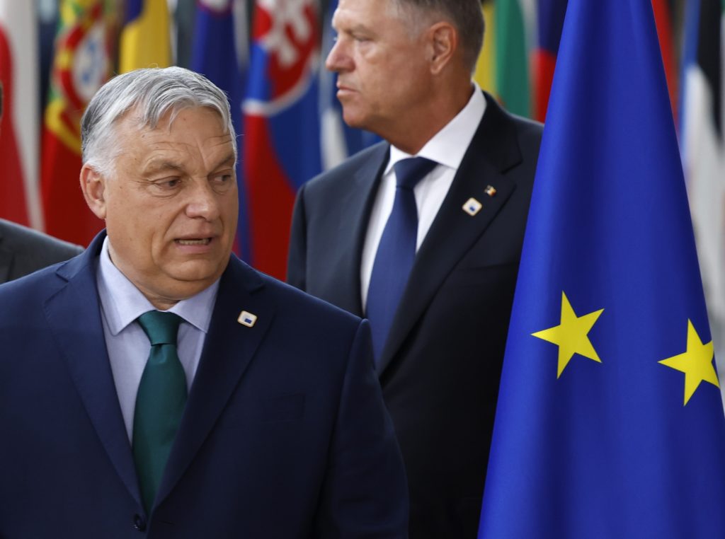 Ουγγαρία: Ο πολέμιος των Βρυξελλών Ορμπάν αναλαμβάνει τα ηνία της ΕΕ