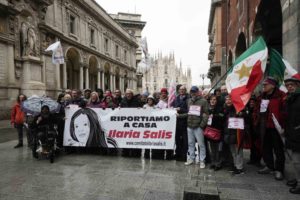Ευρωεκλογές 2024: Η φυλακισμένη στην Ουγγαρία αντιφασίστρια Ιλάρια Σαλίς εξελέγη στην Ευρωβουλή