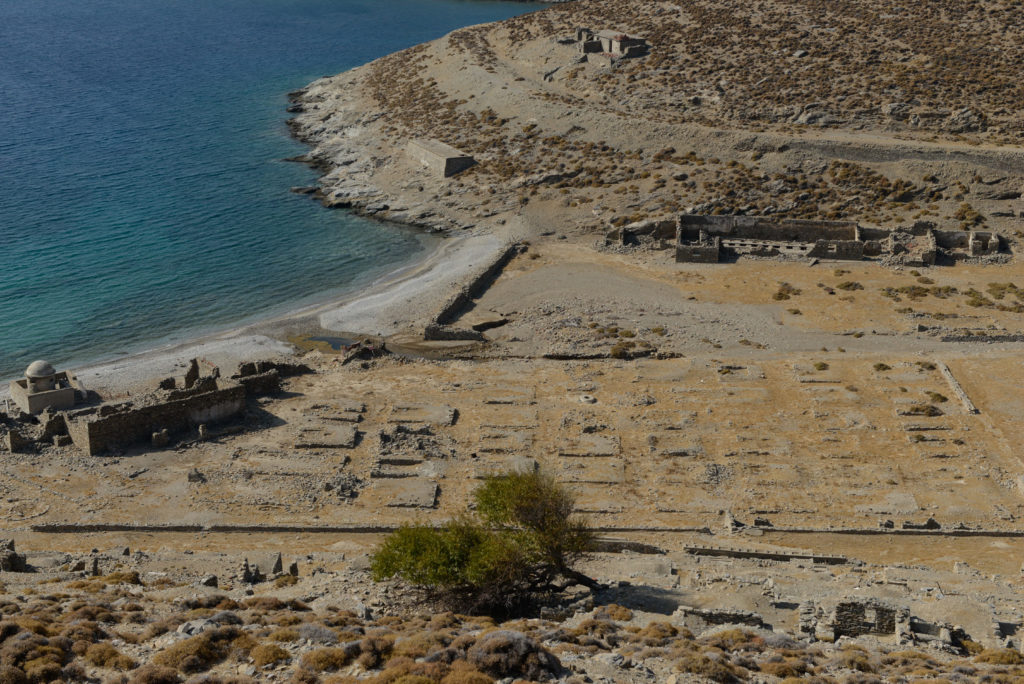 Γυάρος: Η Ιστορία δεν γίνεται σιωπή