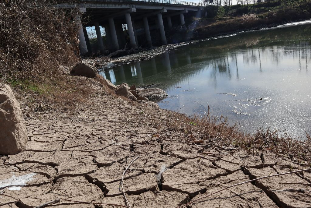 Θα πούμε το νερό… νεράκι και στην Αττική – Συναγερμός για τη λειψυδρία στην Ελλάδα