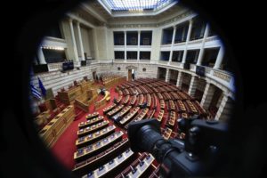 Βουλή: Ψηφίστηκε το ν/σ του υπουργείου Παιδείας για το ψηφιακό σχολείο