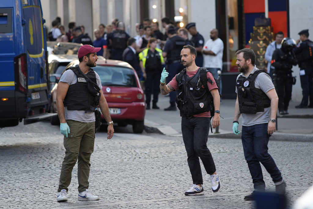 Γαλλία: Ένας νεκρός σε συμπλοκές αντίπαλων συμμοριών – Συλλήψεις ανηλίκων