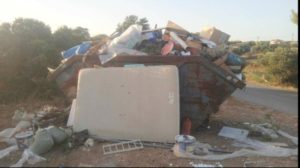 Κύθηρα: Τόνοι τα σκουπίδια εν μέσω αντιπυρικής (Photos)