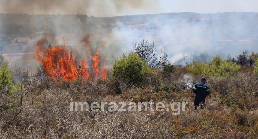 Μεγάλη φωτιά τώρα στη Ζάκυνθο (Video – Photos)