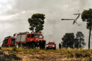 Φωτιά τώρα στην Κερατέα