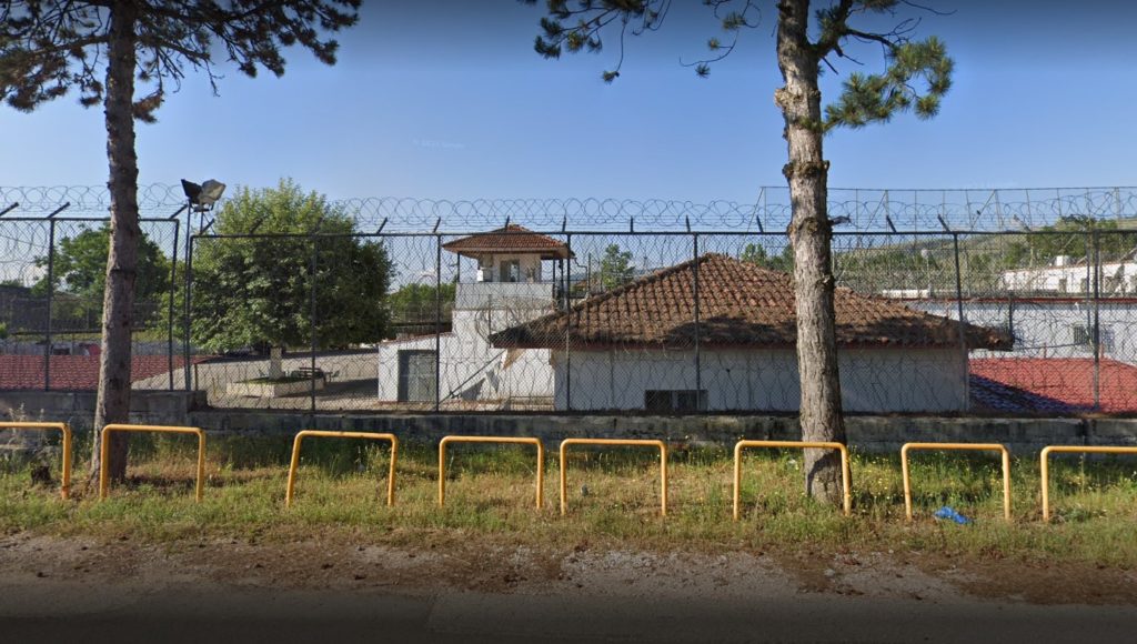 Φυλακές Ιωαννίνων: Σε διαθεσιμότητα ο αστυνομικός που έχει συλληφθεί για εισαγωγή ναρκωτικών