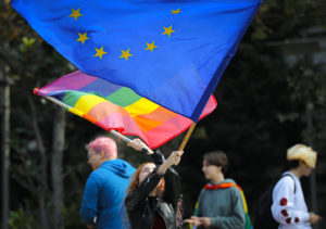 Μήνυμα Κύρτσου προς Σαμαρά: Ο γάμος ομοφύλων είναι η ευρωπαϊκή τάση