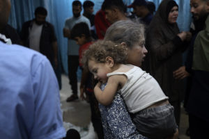 «Θεέ μου, είναι απλά ένα παιδί» &#8211; Σοκάρουν οι μαρτυρίες εθελοντών γιατρών από την φρίκη της Γάζας