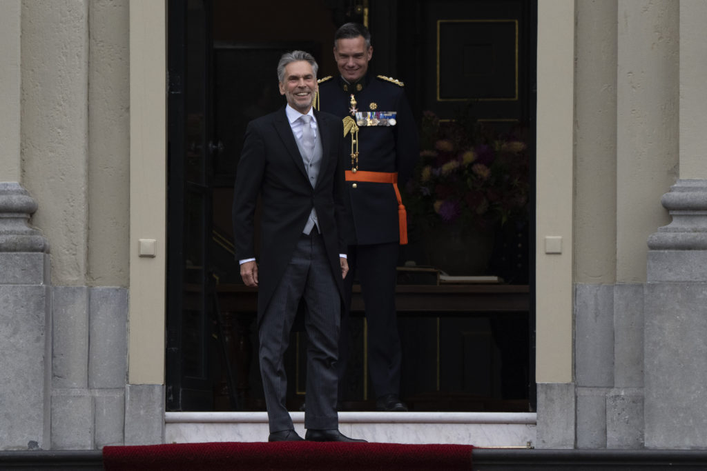 Ολλανδία: Πρώην… αρχικατάσκοπος αναλαμβάνει πρωθυπουργός στη θέση του Μαρκ Ρούτε