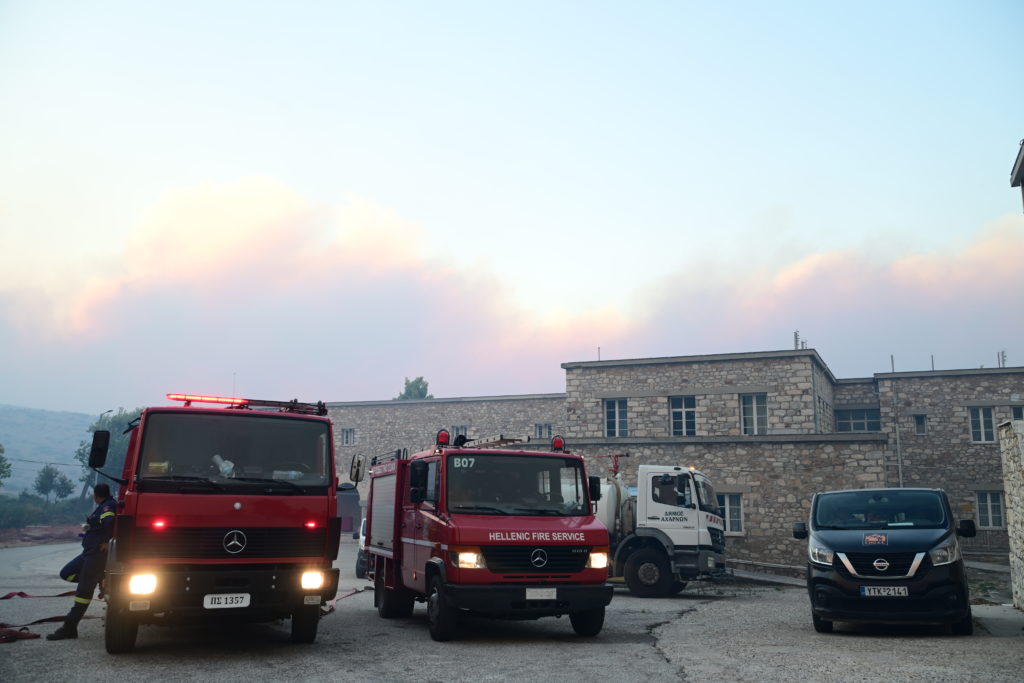 Συγκλονιστική καταγγελία πατέρα για το Παίδων Πεντέλης: «Αργήσαν να εκκενώσουν – Μπήκαμε να πάρουμε τα παιδιά με το αυτοκίνητο» (Video)