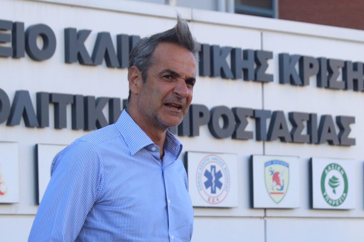 Mitsotakis is satisfied with the firefighting and the fact that less than 100 houses have been burned
 – 2024-08-15 13:46:20