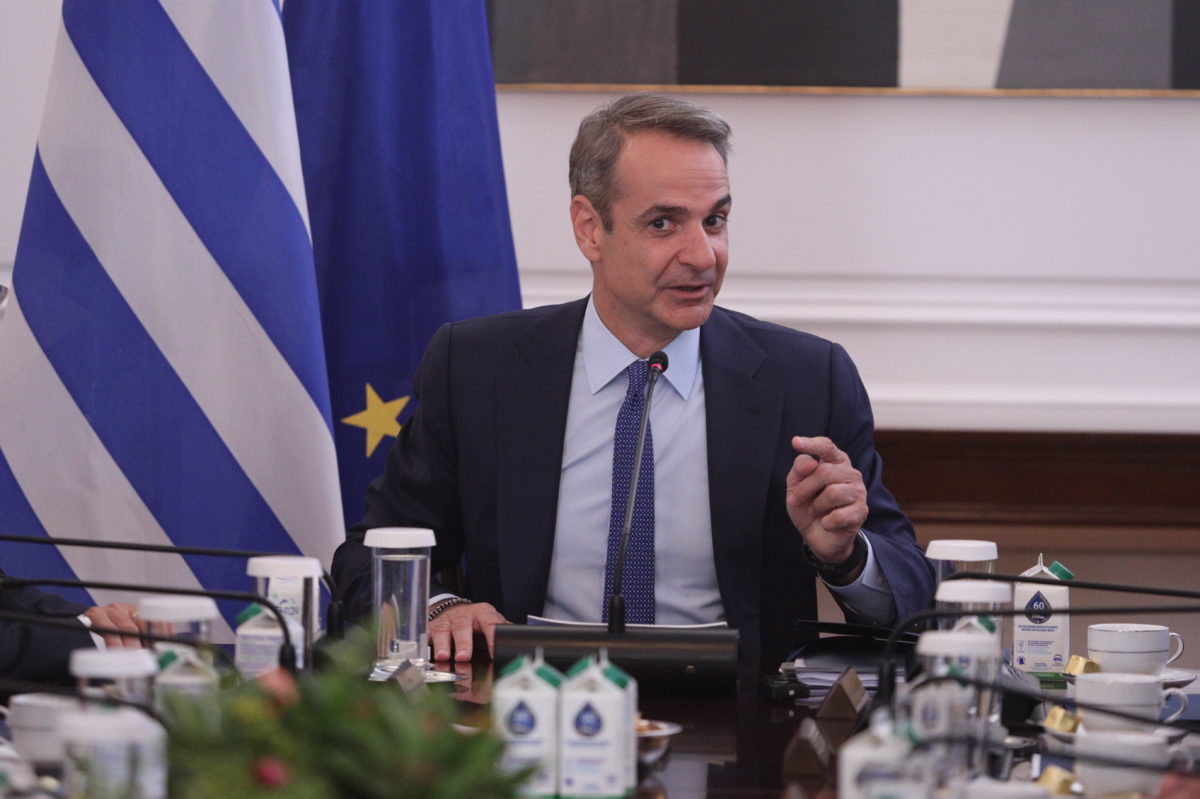 Mitsotakis in impasse ahead of TIF – From multi-power modernization to the “multi-power collapse” of the welfare state
 – 2024-08-06 16:19:18