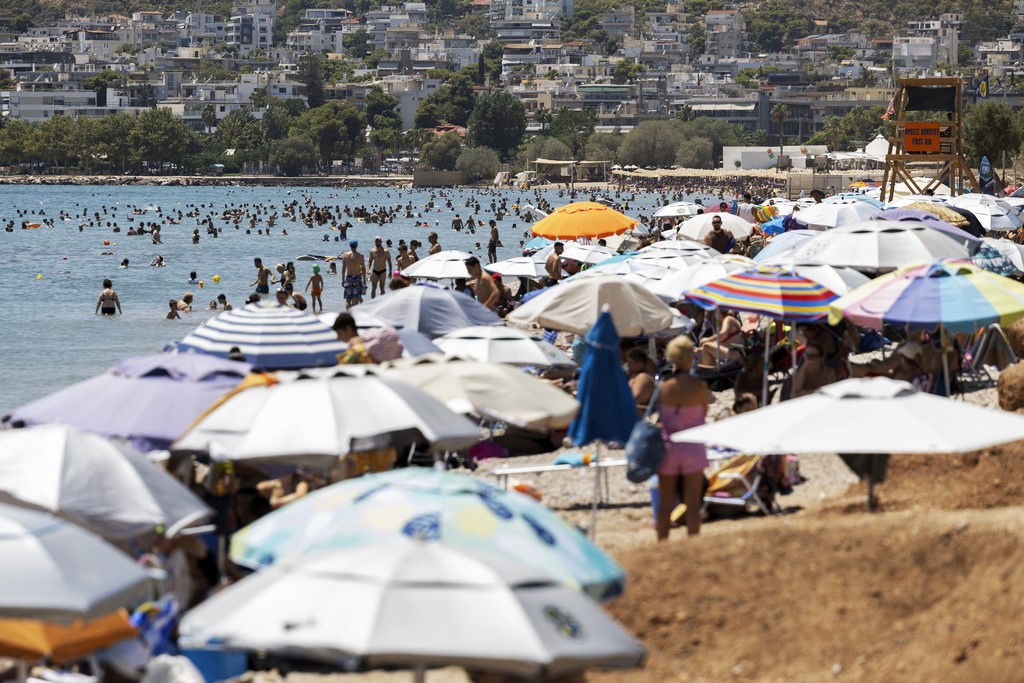 Καμπανάκι από ΠΟΥ μετά την αύξηση των κρουσμάτων κορονοϊού – Ελλιπής η εμβολιαστική κάλυψη