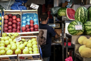 Καρπούζια&#8230; Αλβανίας, κρεμμύδια Αυστρίας &#8211; Εκτίναξη 10% στις εισαγωγές φρούτων και λαχανικών