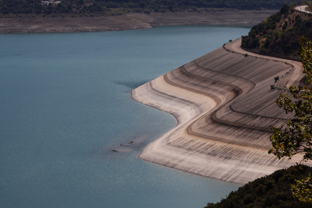 Λειψυδρία: Μειώνονται οι υδάτινοι πόροι σε όλη την Ελλάδα – Πότε θα χτυπήσει «κόκκινο» στην πρωτεύουσα