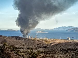 Πληροφορίες για τραυματίες από τη φωτιά στη Motor Oil