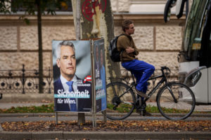 Λίγο πριν τις εκλογές: Η αυστριακή «Cosa Nostra»