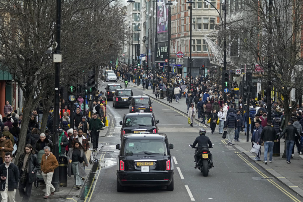 Λονδίνο: Σχεδιάζουν την πεζοδρόμηση της Oxford Street