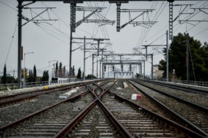 Απεργία στον σιδηρόδρομο: Χωρίς τρένα και προαστιακό την Πέμπτη &#8211; Τι ισχύει με τα δρομολόγια προς και από αεροδρόμιο