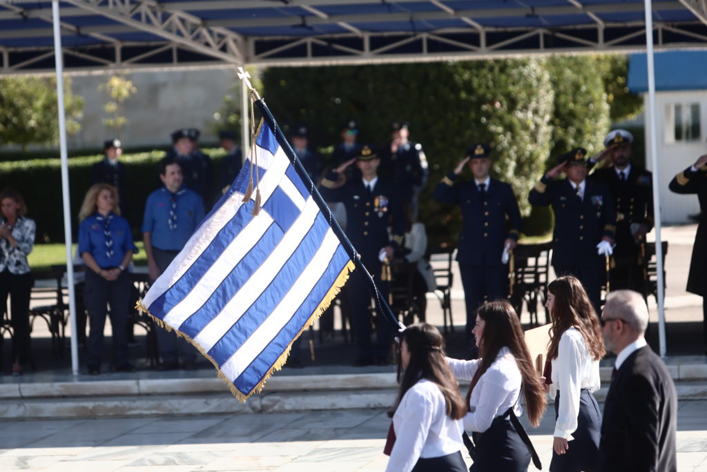 ΟΧΙ στον φασισµό, ΝΑΙ στη δηµοκρατία