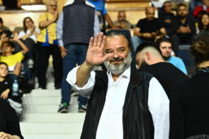 AEK: Στα γραφεία της ΕΠΟ ο Ηλιόπουλος, μίλησε με τον Γκαγκάτση