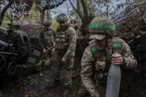 ΗΠΑ: Ο Μπάιντεν στέλνει νέο πακέτο 425 εκατ. δολαρίων στην Ουκρανία