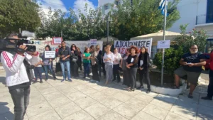 Κύθηρα: Κραυγή αγωνίας από εκπαιδευτικούς και γονείς &#8211; Στο Γυμνάσιο λείπουν 10 ειδικότητες καθηγητών (Video)