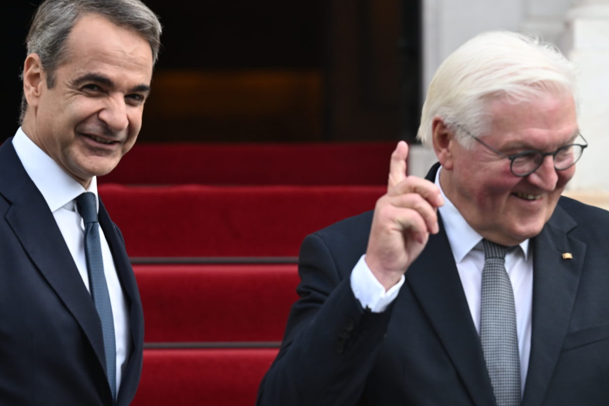 “No” Steinmeier on German reparations: “The issue is considered over” – Mitsotakis’ fearful response
 –