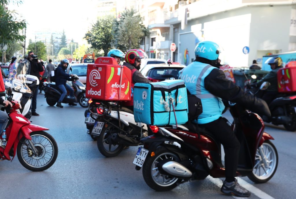 Σήμερα: Στους δρόμους – αλλά απεργώντας – οι ντελιβεράδες